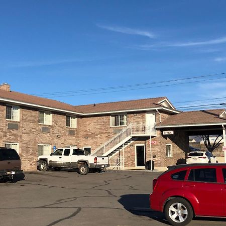 Ameri-Stay Inn & Suites Clearfield Eksteriør bilde