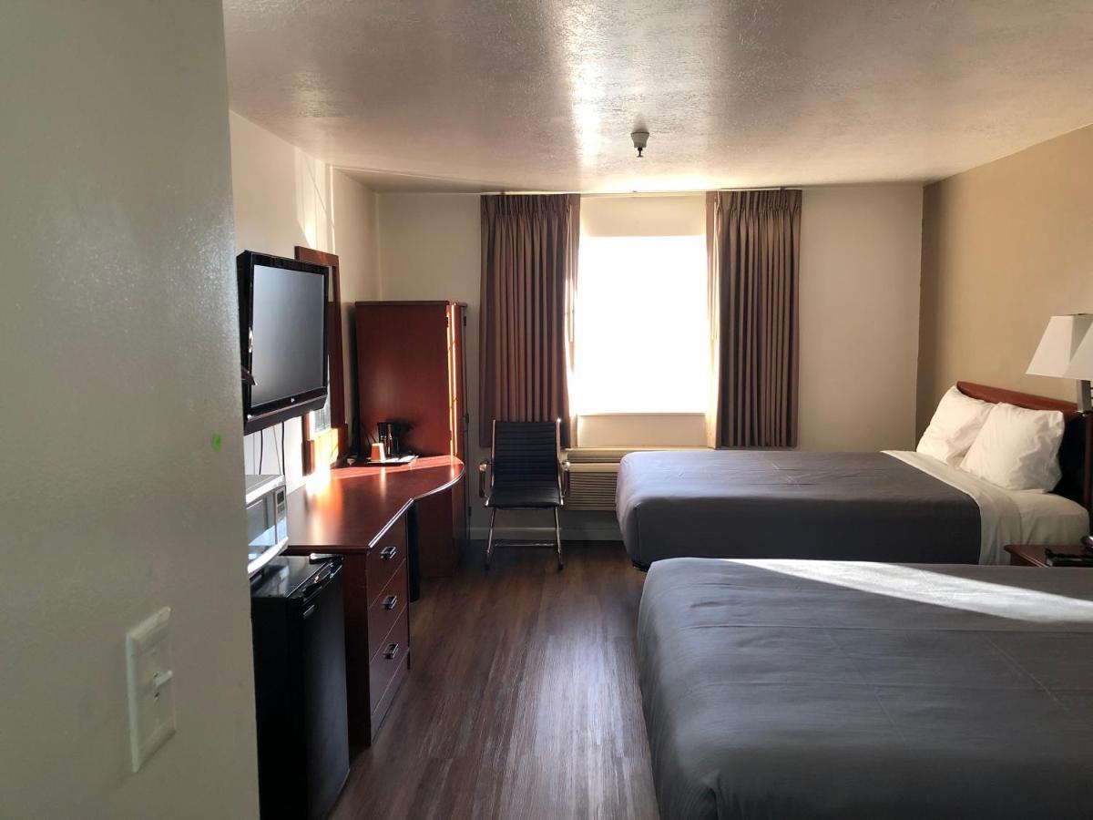 Ameri-Stay Inn & Suites Clearfield Eksteriør bilde